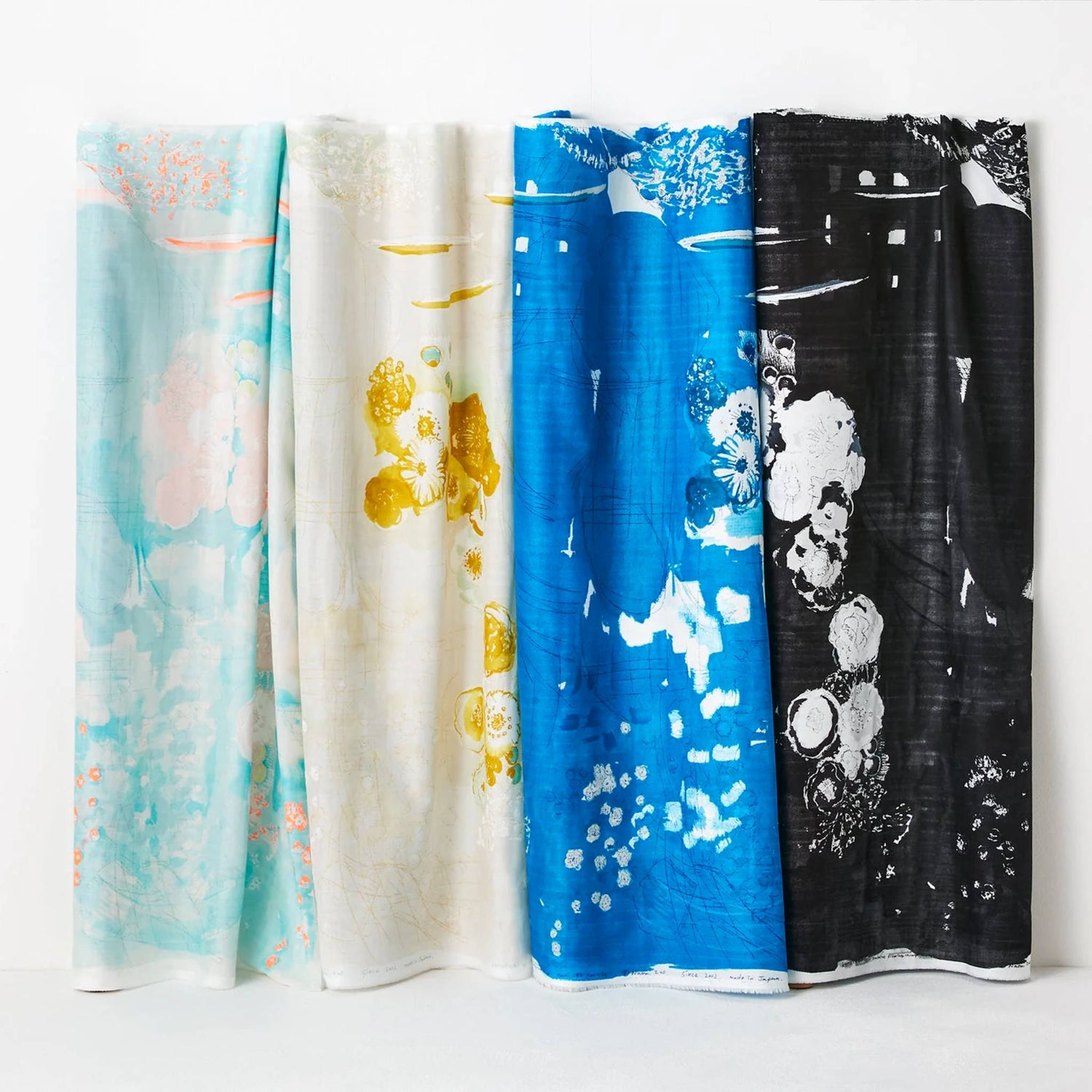 Moderne japanische Stoffe von Naomi Ito, Nani Iro Textile in sanften Farben